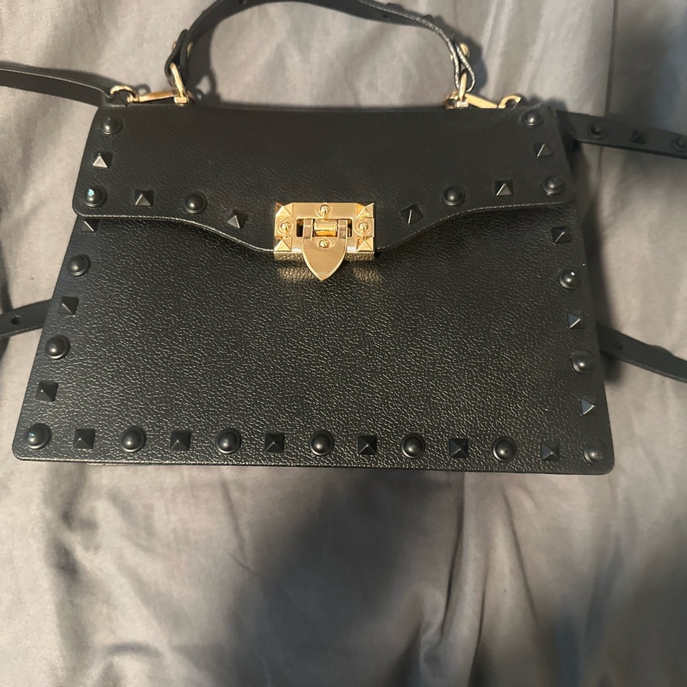 Black and gold purse